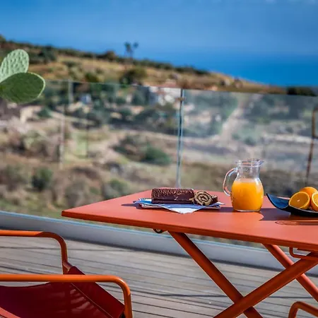 Pharus וילה סקופלו