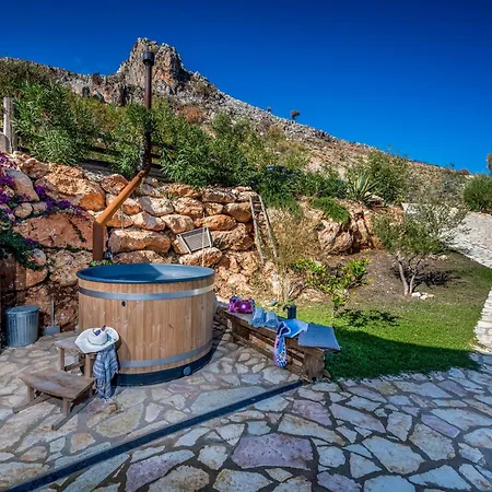 Villa Pharus