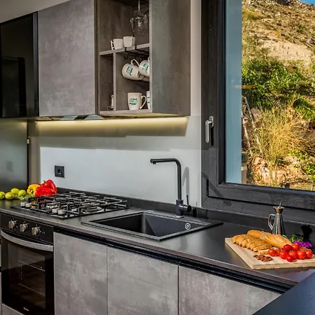 Villa Pharus *